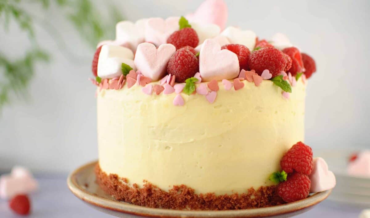 Red velvet Valentijn taart