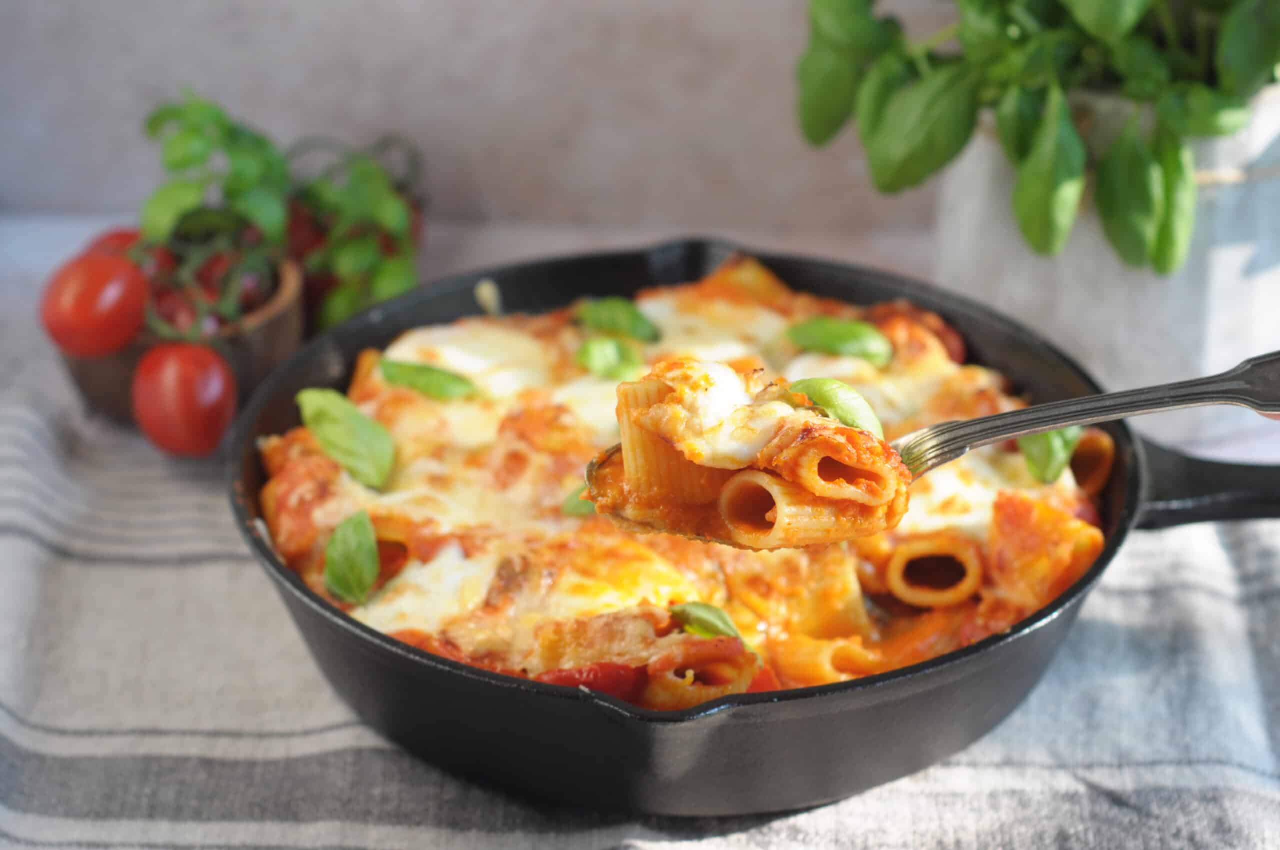 Oven pasta tomaat & mozzarella