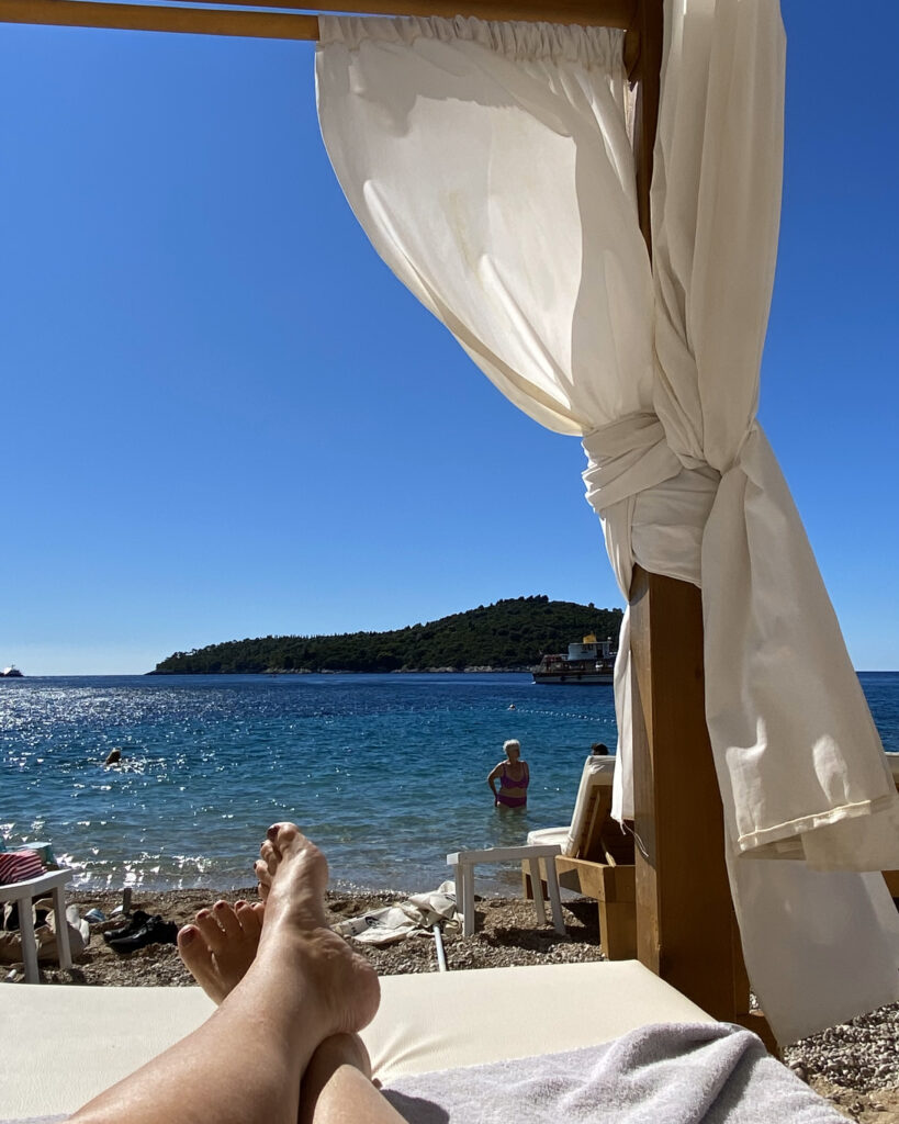 Fijne cabana bij strandtent Banje Beach Dubrovnik